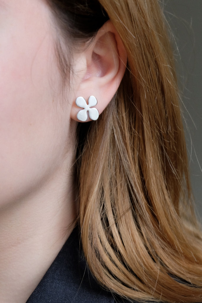 Boucles d'oreilles Fleur Pleine